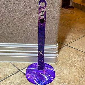 Gymnastic scrunchie holder